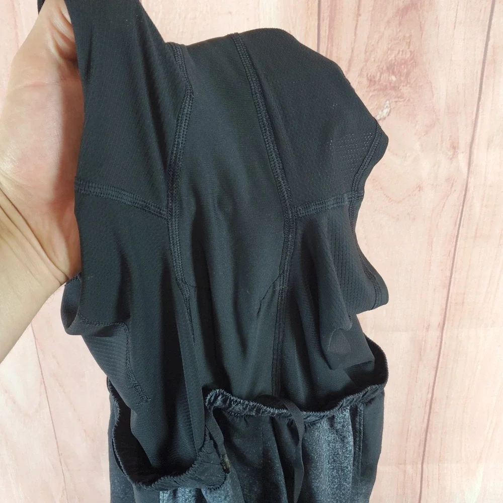 Lululemon Surge Lined Shorts Mens Small Black Tie Dye Logo Relaxed Fit Running